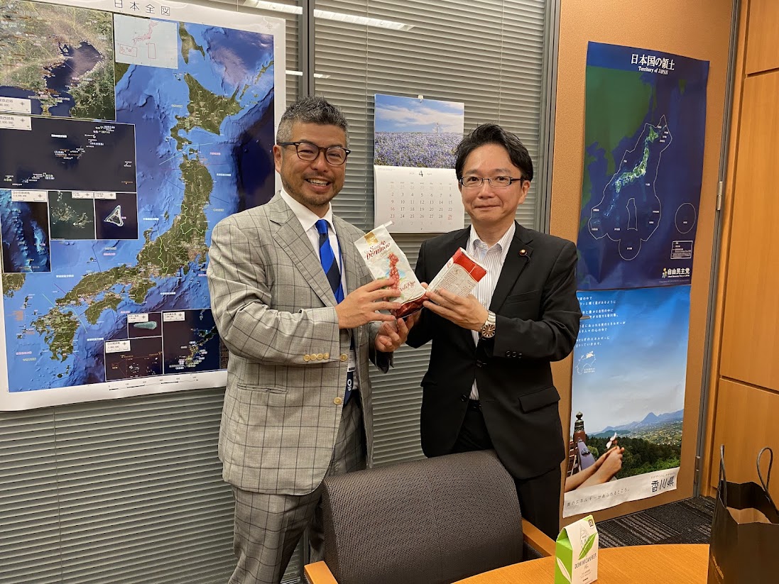 衆議院議員会館にて